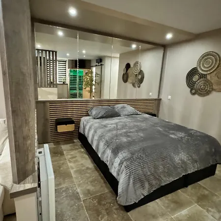Love hotel Le Boudoir Suite&spa *