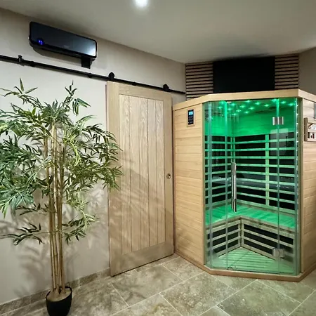 Love hotel Le Boudoir Suite&spa *