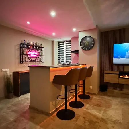 Le Boudoir Suite&spa Love hotel Malissard