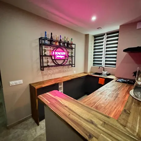 Le Boudoir Suite&spa Love hotel